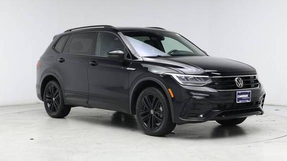 VOLKSWAGEN TIGUAN 4MOTION 2022 3VV8B7AX3NM001375 image